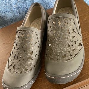 Jambu Slide On shoes